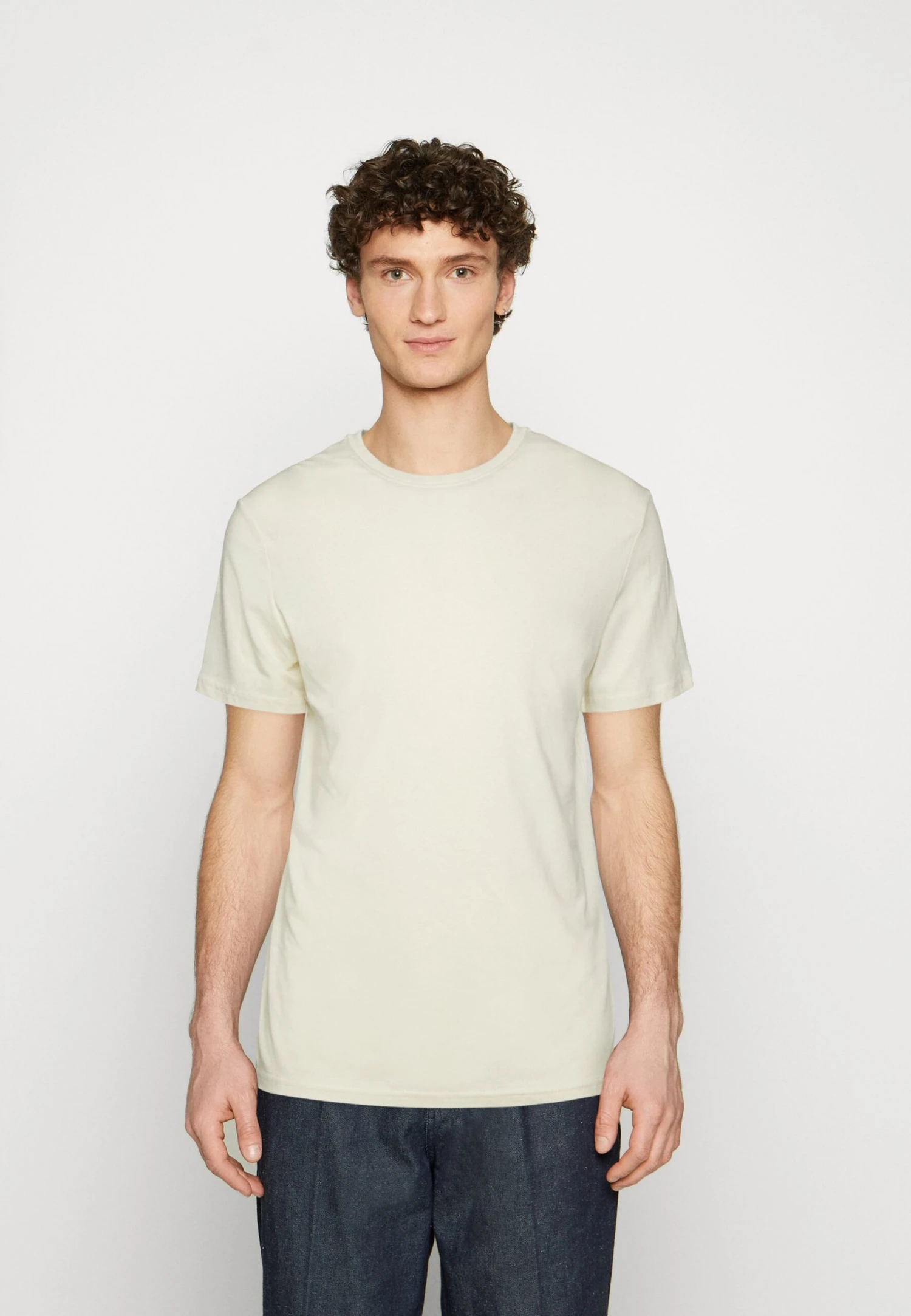Pier One 5 Pack - T-Shirt Basic - White/Off-White/Light Grey/Beige/Black 8 Pier One 5 Pack - T-Shirt Basic - White/Off-White/Light Grey/Beige/Black - Afbeelding 6