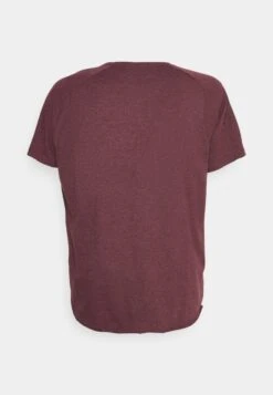 Pier One Plus Size - T-Shirt Basic - Bordeaux 6 Pier One Plus Size - T-Shirt Basic - Bordeaux -Pier One 33700e9b598240f0aadd82e2356ae325