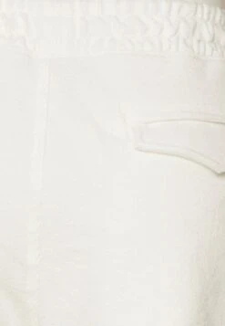 Pier One Trainingsbroek - White -Pier One 386adaf7ee91480f99e05bbe94209d4d