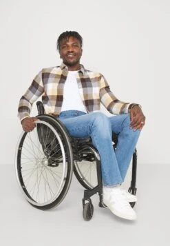 Pier One Straight Leg Jeans - Blue Denim -Pier One 687ddc46ce7b45b38dbb2a8f3548cf47