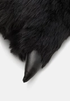 Pier One Pantoffels - Black -Pier One 796914552fcb4fcaac1e33068a36c27f