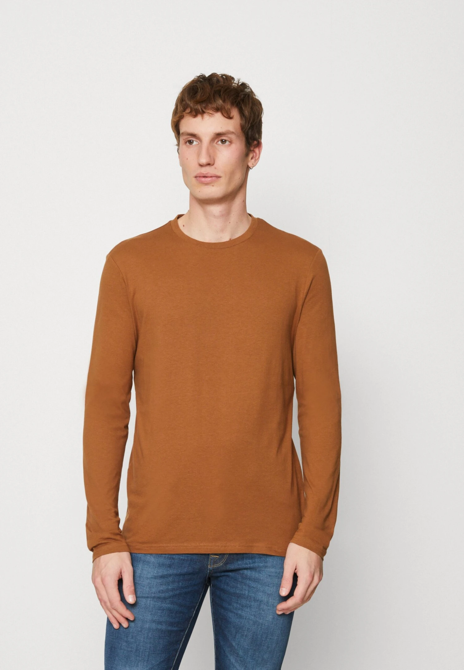 Pier One Longsleeve - Mottled Dark Blue/Light Brown/Off-White 6 Pier One Longsleeve - Mottled Dark Blue/Light Brown/Off-White - Afbeelding 4