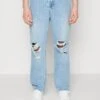 Pier One Distress On Knees - Relaxed Fit Jeans - Light Blue Denim 2 Pier One Distress On Knees - Relaxed Fit Jeans - Light Blue Denim -Pier One c70e5d5afc5f4fc1bdf2398420fe8195