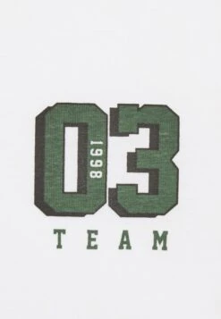 Pier One T-Shirt Print - White 25 Pier One T-Shirt Print - White -Pier One e61c1f0ccdfb41fe80333bd34522a625