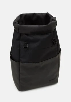 Pier One Unisex - Rugzak - Black -Pier One f97e7c839d42409bb25f47f2dea24799