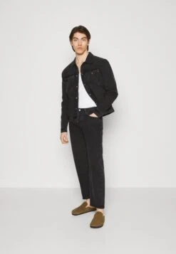 Pier One Spijkerjas - Black -Pier One fb1d6010dbc446b5b02546d8b412fc2f